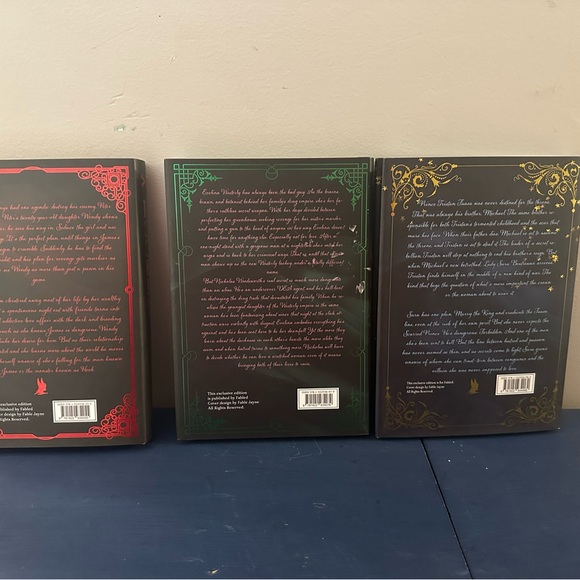 Emily McIntire fabled set signed - Picture 2 of 6